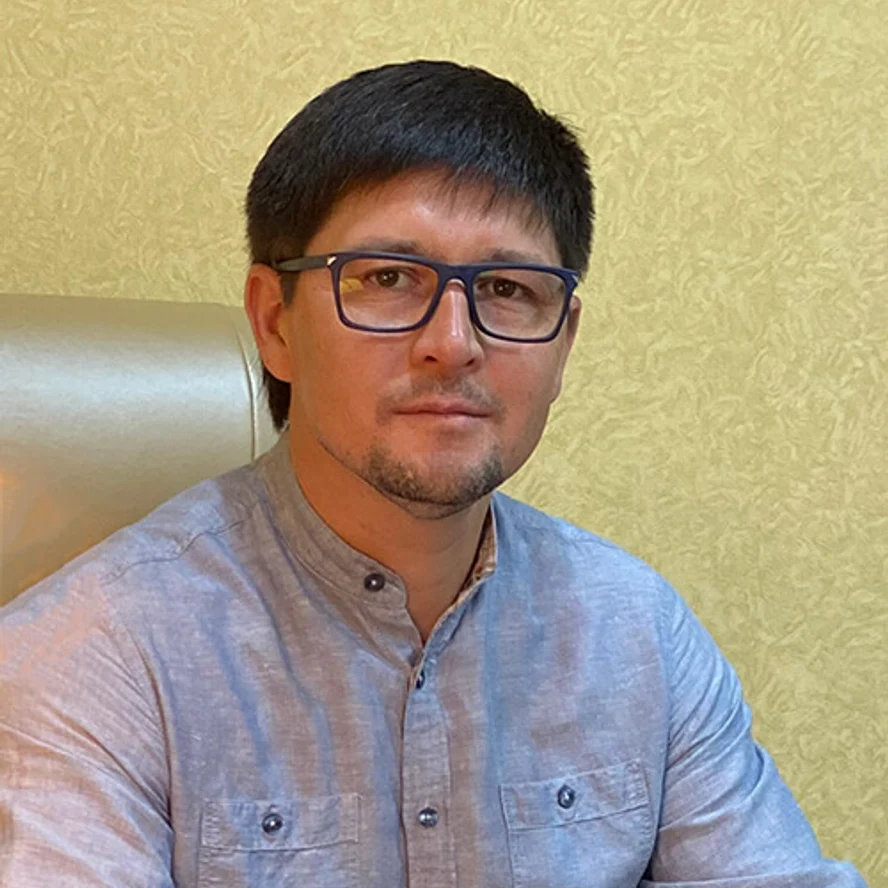 Ахмадиев Ильнар Тагирович